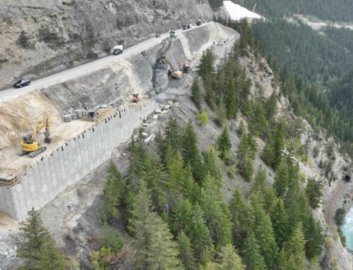 9,000 m² of retaining walls for Kicking Horse Canyon Highway project in Canada